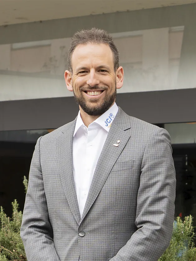 Pascal Zysset – EVP Project and Growth Pascal Zysset – EVP Project and Growth